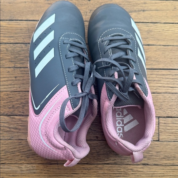 Adidas baseball cleats size 1.5 - Picture 1 of 9